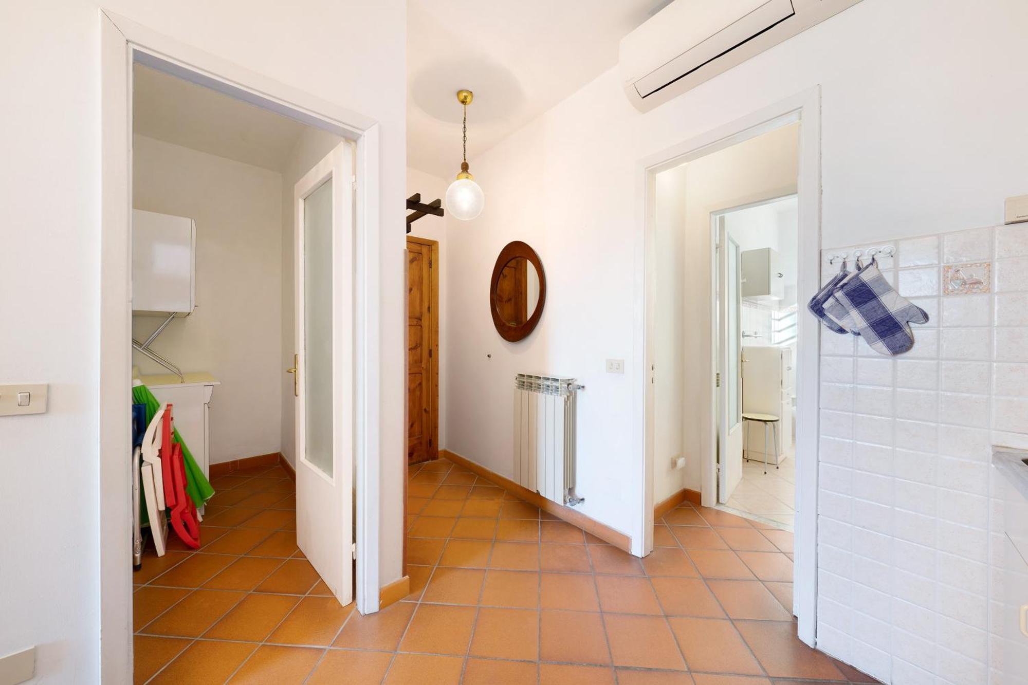 Appartamento Celsi โมเนเลีย ภายนอก รูปภาพ